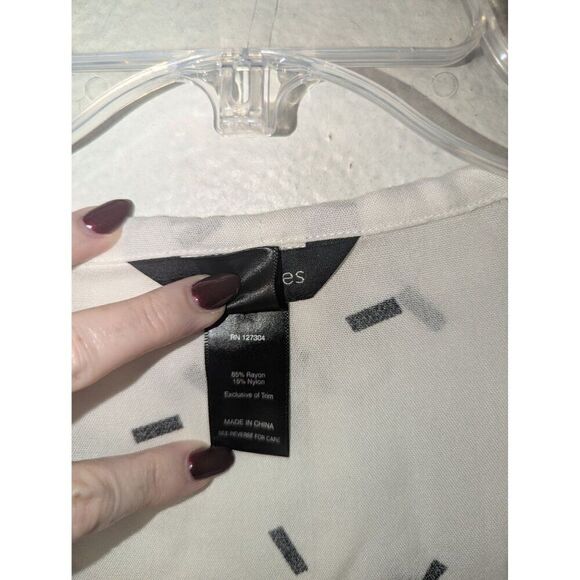 Ali Miles Womens M Black &‎ White Geometric Pattern Tunic Top Rayon/Nylon Blend - Picture 4 of 11